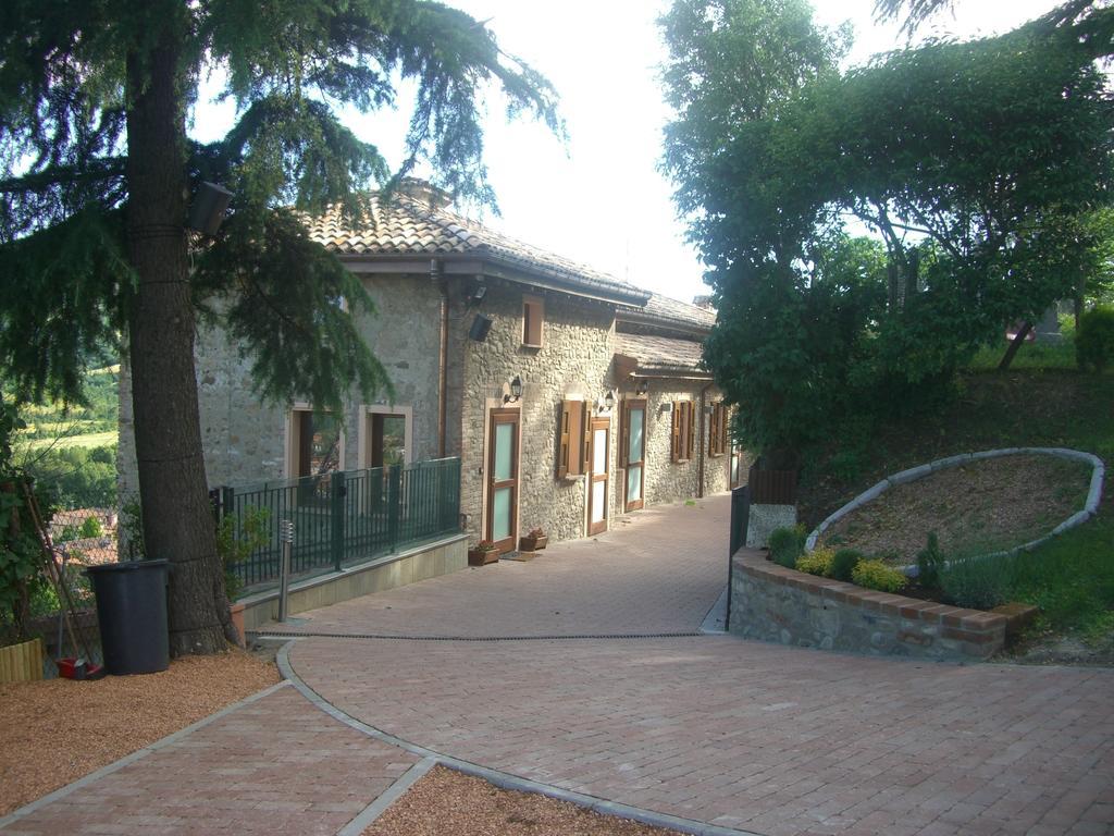 Castello Di Marano Sul Panaro - Room & Breakfast Pokoj fotografie